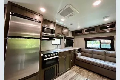 11310 SW 244th Ter #11310, Homestead, FL 33032 - Photo 3