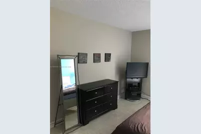 210 172nd St #523, Sunny Isles Beach, FL 33160 - Photo 19