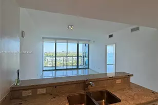 601 NE 36th St, Miami, FL 33137 - Photo 3