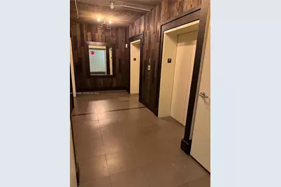 690 SW 1st Ct #1703, Miami, FL 33130 - Photo 3