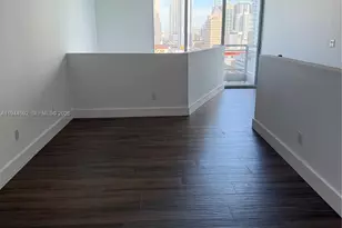 690 SW 1st Ct, Miami, FL 33130 - Photo 15