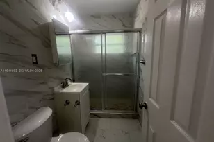 2511 NW 9th St, Fort Lauderdale, FL 33311 - Photo 9