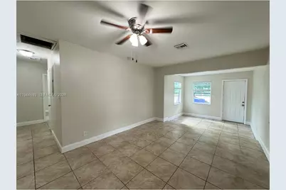 2511 NW 9th St, Fort Lauderdale, FL 33311 - Photo 1