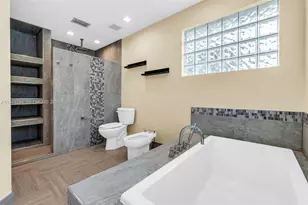 15835 Cotswold Ct, Davie, FL 33331 - Photo 27