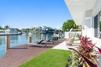 7286 Gary Ave, Miami Beach, FL 33141 - Photo 43