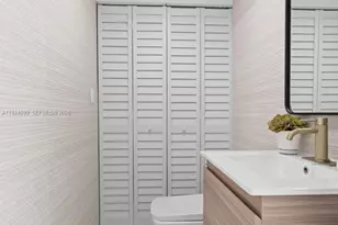 7286 Gary Ave, Miami Beach, FL 33141 - Photo 19