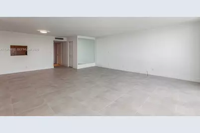 6770 Indian Creek Dr #14J, Miami Beach, FL 33141 - Photo 11