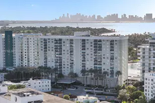 6770 Indian Creek Dr, Miami Beach, FL 33141 - Photo 43