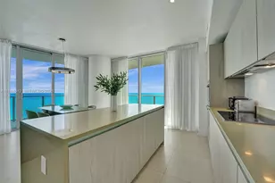 4111 S Ocean Dr, Hollywood, FL 33019 - Photo 37