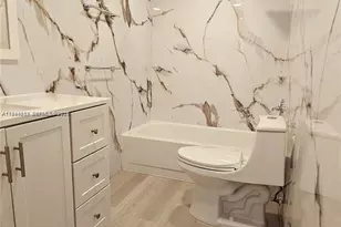 5 Olive Dr, Hialeah, FL 33010 - Photo 9