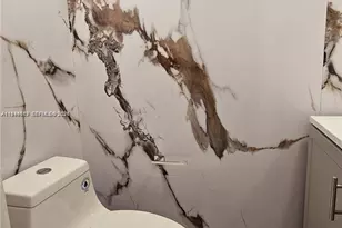 5 Olive Dr, Hialeah, FL 33010 - Photo 11