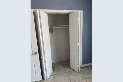 1014 NW 33rd Ave, Miami, FL 33125 - Photo 3