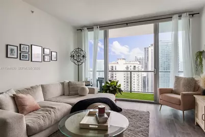 1111 SW 1st Ave #3723-N, Miami, FL 33130 - Photo 5