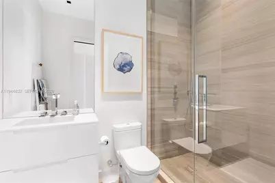 4701 N Meridian Ave #304, Miami Beach, FL 33140 - Photo 35