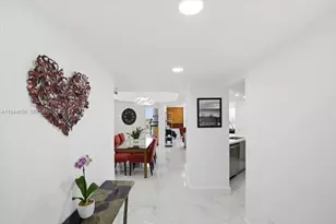 8925 Collins Ave, Surfside, FL 33154 - Photo 43