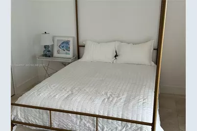 170 SE 14th St #2405, Miami, FL 33131 - Photo 5