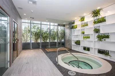 55 SW 9th St #2107, Miami, FL 33130 - Photo 11