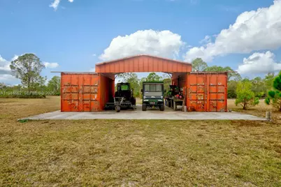 194 Leisure Ln, Other City - In The State Of Florida, FL 33960 - Photo 33