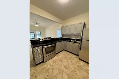 2000 Monroe St #11, Hollywood, FL 33020 - Photo 7