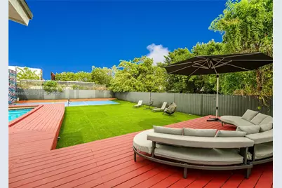 187 NW 53rd St, Miami, FL 33127 - Photo 29