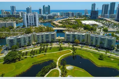 400 Leslie Dr #323, Hallandale Beach, FL 33009 - Photo 15