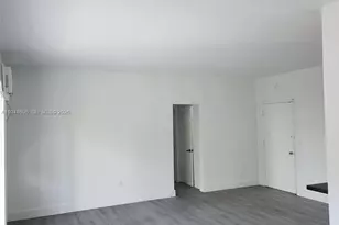 11750 NE 16th Ave, Miami, FL 33161 - Photo 29