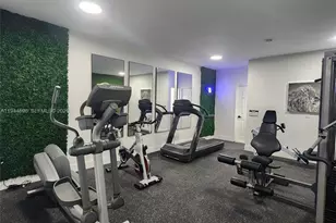 11750 NE 16th Ave, Miami, FL 33161 - Photo 13