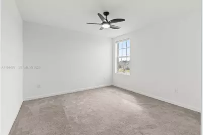 996 Bent Creek Dr, Fort Pierce, FL 34947 - Photo 25