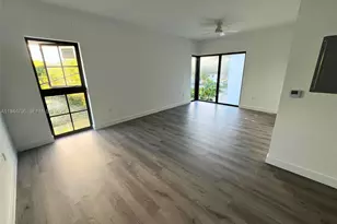 1165 NW 8th Ave, Miami, FL 33136 - Photo 3