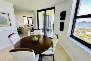 5420 N Ocean Dr, Singer Island, FL 33404 - Photo 11