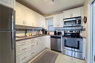 8900 Washington Blvd, Pembroke Pines, FL 33025 - Photo 3