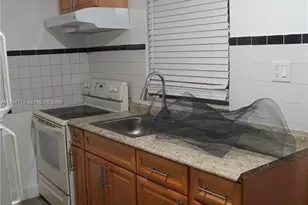 4370 NW 174th Dr, Miami Gardens, FL 33055 - Photo 7