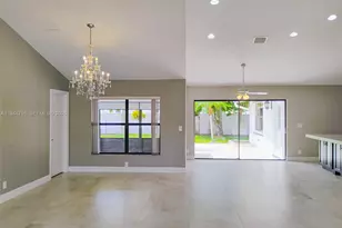 9654 Sun Pointe Dr, Boynton Beach, FL 33437 - Photo 7