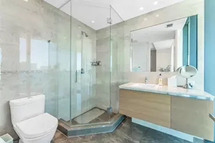 19575 Collins Ave, Sunny Isles Beach, FL 33160 - Photo 45