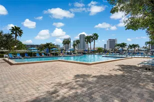 600 Three Islands Boulevard, Hallandale Beach, FL 33009 - Photo 29