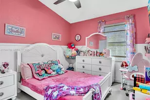 3804 NW 121st Ave, Sunrise, FL 33323 - Photo 7