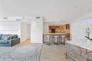 1881 Washington Ave, Miami Beach, FL 33139 - Photo 9