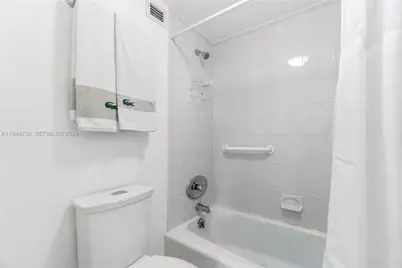 100 Lincoln Rd #1105, Miami Beach, FL 33139 - Photo 19