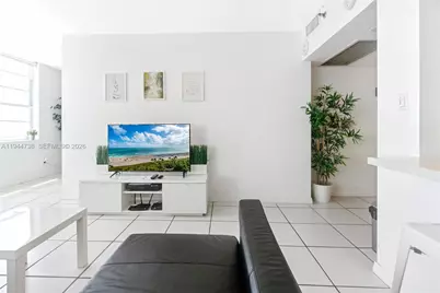 100 Lincoln Rd #1105, Miami Beach, FL 33139 - Photo 5