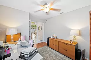 955 Azure Ln, Weston, FL 33326 - Photo 17