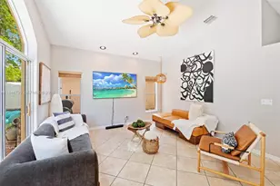 955 Azure Ln, Weston, FL 33326 - Photo 11