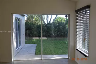 814 San Remo Dr, Weston, FL 33326 - Photo 11