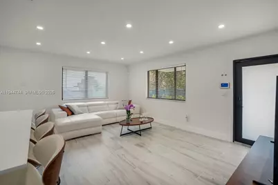70 NW 47th Ter, Miami, FL 33127 - Photo 5
