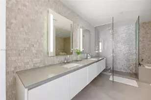 88 SW 7th St, Miami, FL 33130 - Photo 35