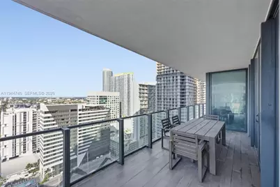 88 SW 7th St #2302, Miami, FL 33130 - Photo 23