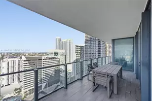 88 SW 7th St, Miami, FL 33130 - Photo 23