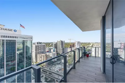 88 SW 7th St #2302, Miami, FL 33130 - Photo 27