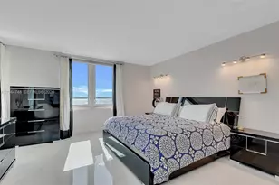 2301 Collins Ave, Miami Beach, FL 33139 - Photo 17