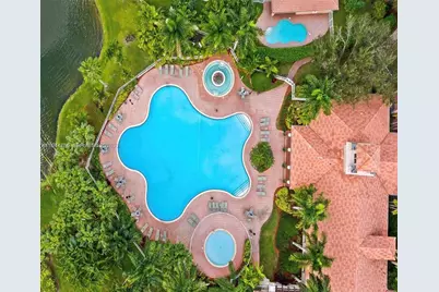 1706 NW 78th Way, Pembroke Pines, FL 33024 - Photo 41