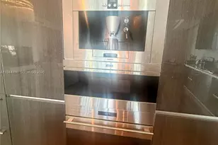 3300 NE 188th St, Aventura, FL 33180 - Photo 21